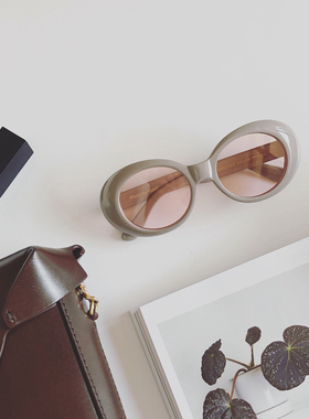 韩版太阳镜女网红大酒窝明明同款墨镜女小众款复古圆形眼镜白色