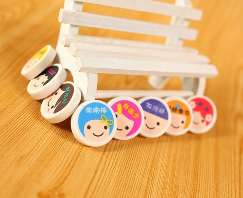 Иша Тонг вздыхает, что студентка королевы Queen Wenyu Learning поставляет подарки подарки