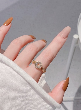 韩国东大门2022铜钱新潮款设计