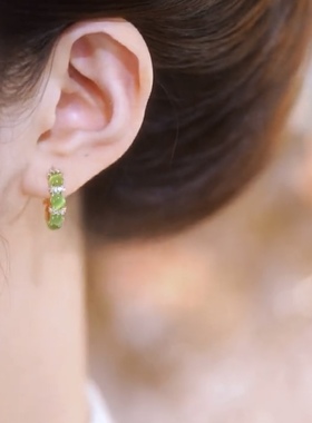 小清新绿色耳环微镶猫眼石耳扣女网红同款小众设计感轻奢耳环耳饰