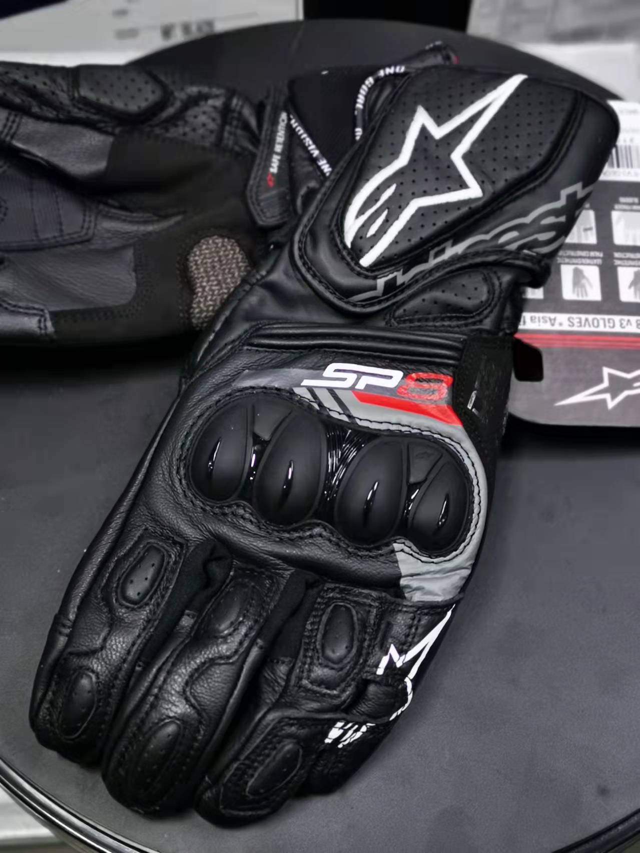 A星 ALPINESTARS SP8 V3男女四季摩托车通勤防护骑行触屏手套-图2