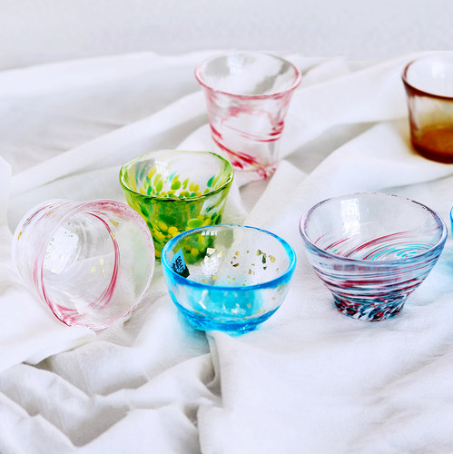 日本进口津轻手工清酒杯彩色水晶玻璃杯小酒盅创意家用白酒一口杯 - 图0