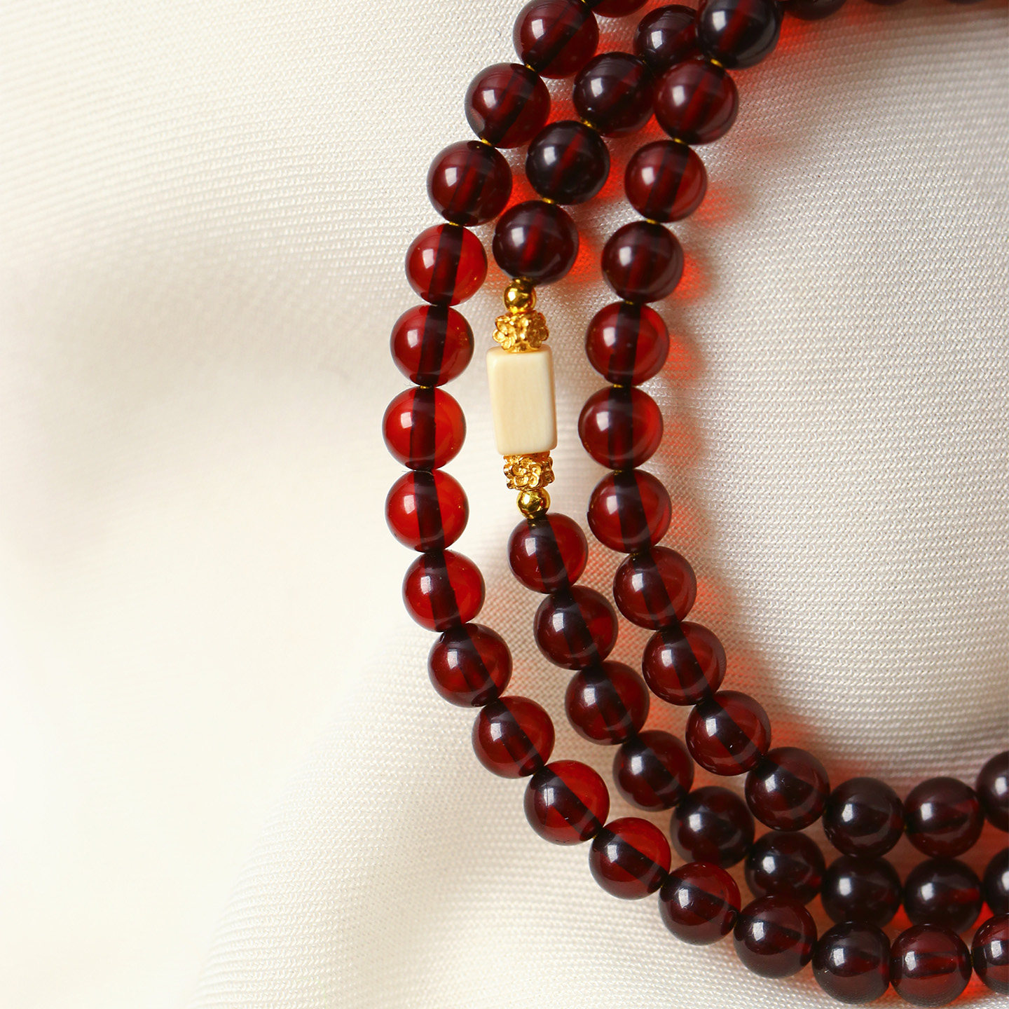 天然琥珀血珀圆珠原创搭配款多圈手链佛珠链 女款琥珀毛衣链饰品,淘宝优惠券,粉丝福利购,淘宝优惠卷