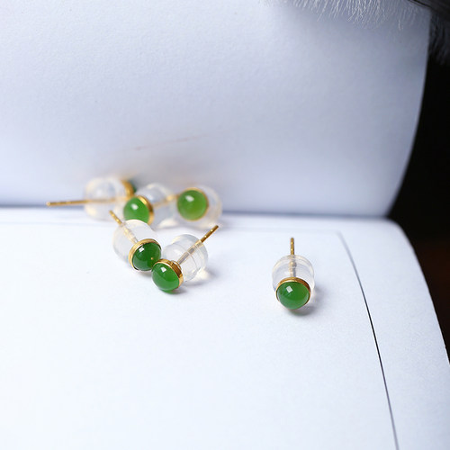 精工定制款 天然碧玉18K金镶嵌耳钉 女款玉石简约气质款耳饰礼物 - 图0