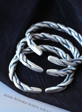 999足银复古麻花开口款手镯