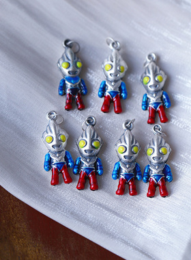 怡庆楼925纯银奥特曼款吊坠