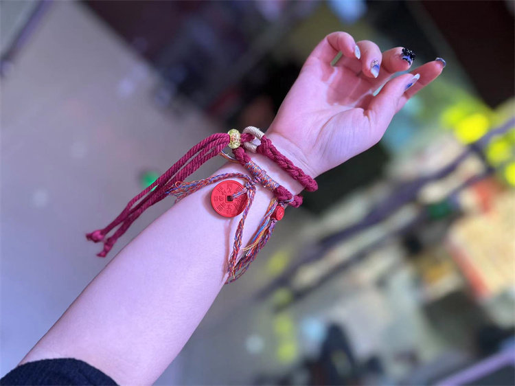 爆款原矿朱砂精品红砂山鬼花钱原创款藏式手编红手绳女款朱砂饰品,淘宝优惠券,粉丝福利购,淘宝优惠卷