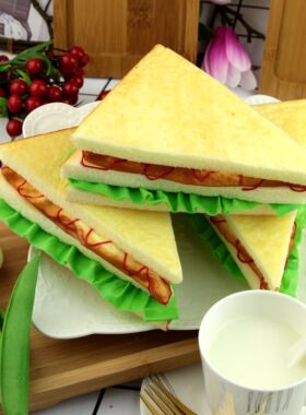 仿真三明治食品模型家居橱柜装饰儿童过家家回弹面包蛋糕玩具摆件