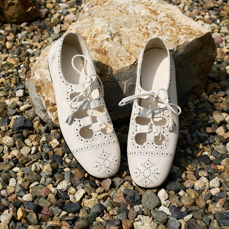 25新款真皮英伦复古布洛克雕花德比鞋流苏系带平底镂空单鞋凉鞋女,淘宝优惠券,粉丝福利购,淘宝优惠卷