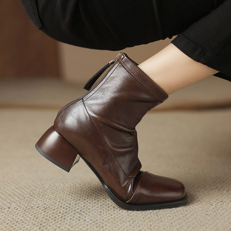 原创短靴女靴子2024新款英伦风显瘦马丁靴43大码中跟弹力瘦瘦靴女,淘宝优惠券,粉丝福利购,淘宝优惠卷