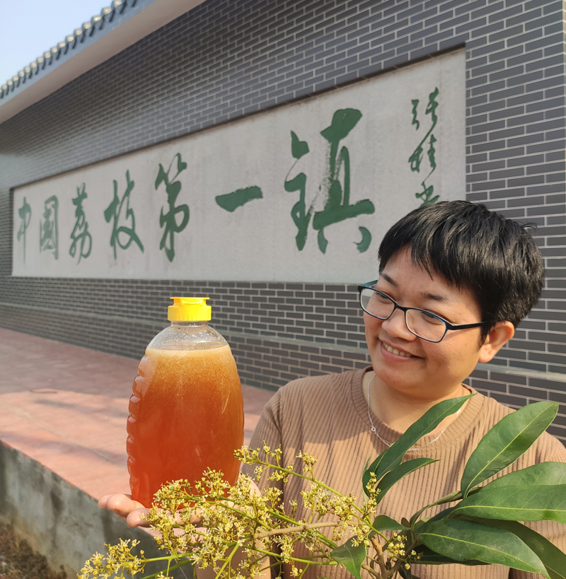 容姐择食高州农家纯正龙眼桂圆荔枝蜂蜜天然野生春奶茶店专用原蜜 - 图2