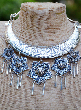 民族风少数民族景颇族彝族铃铛项链刀片链钯藏银金饰品演出配饰