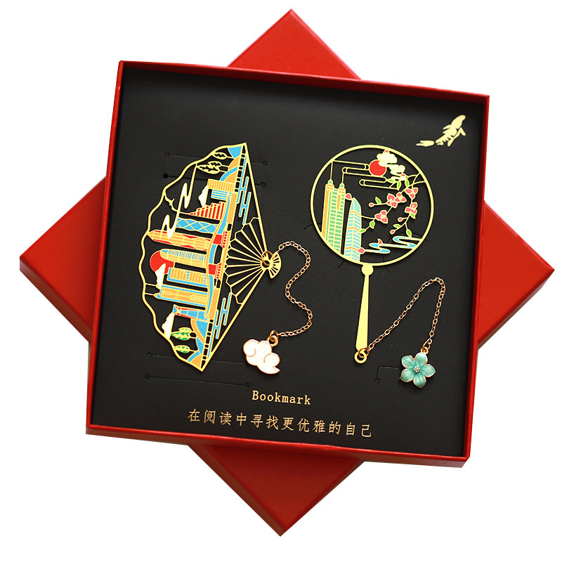 广州特色景点书签广州塔小蛮腰金属镂空团扇旅游纪念品学生用礼物