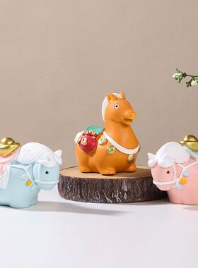 马年吉祥物小马国潮小胖马摆件家居桌面装饰摆件文创唐三彩伴手礼