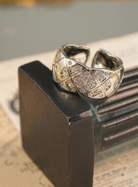 复古宫廷风菱格纹戒指女