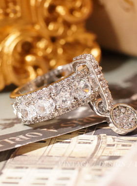 《一眼万年》锆石吊坠戒指轻奢小众设计感高级食指戒时尚个性指环