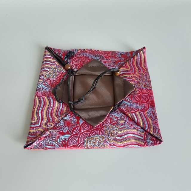 Hot-selling satin brocade bag, purple sand pot, built-in cup, tea cup, porcelain thickened packaging bag, antique jade box, storage bag