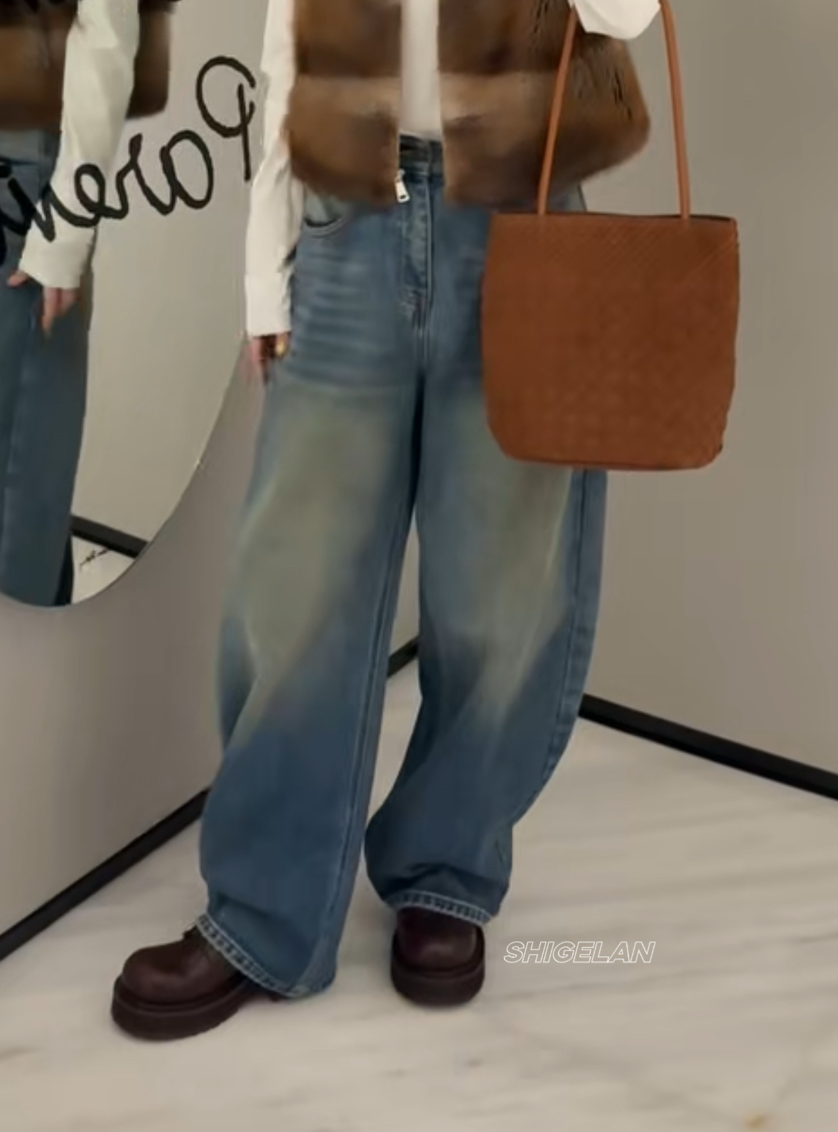 18171诗歌兰女装2025新冬款 复古做旧高腰显瘦弯刀裤薄绒牛仔裤女,淘宝优惠券,粉丝福利购,淘宝优惠卷