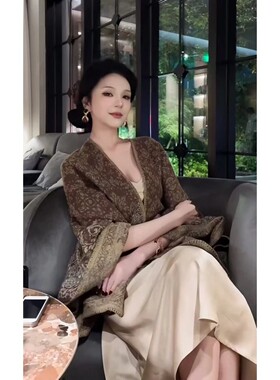 【现货】秋冬天高级感披肩气质仿羊绒围巾旗袍女士外搭洋气T15-3