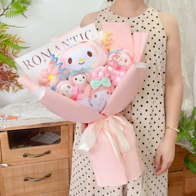 蜡笔小新玩偶卡通花束草莓熊娃娃公仔生日礼物送女生女朋友女神节