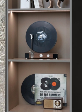 复古留声机造型装饰摆件