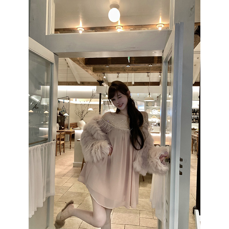 With 99jiu【闪闪惹人爱】网纱烫钻拼接毛毛温柔雪纺裙宽松打底衫,淘宝优惠券,粉丝福利购,淘宝优惠卷