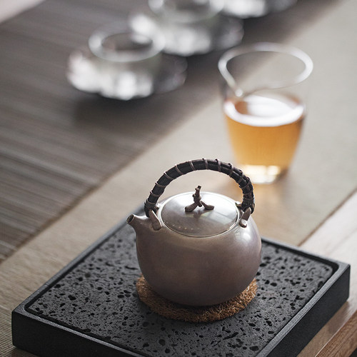 日本银壶纯银999泡茶壶 纯手工口打出熏银茶具日式水壶家用小茶壶 - 图0