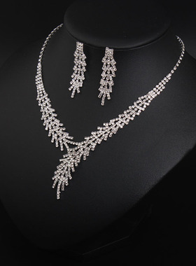 新娘透明耳针婚纱礼服首饰套装