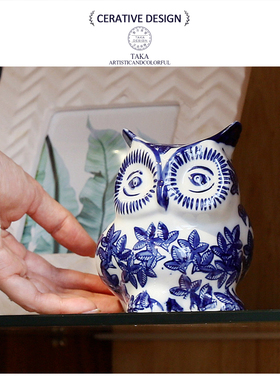 青花瓷猫头鹰中式可爱装饰摆件