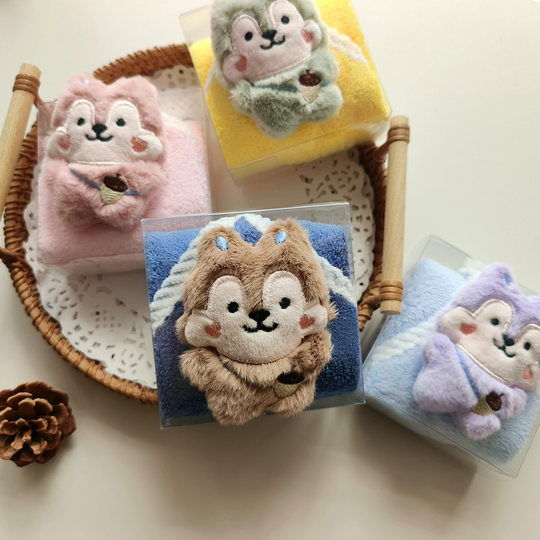 Cute nut squirrel towel thickened coral velvet hand towel souvenir children baby gift shape towel