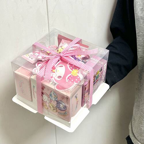 正版Hello Kitty零食礼盒生日礼物送女生闺蜜少女心可爱kt猫礼物 - 图2
