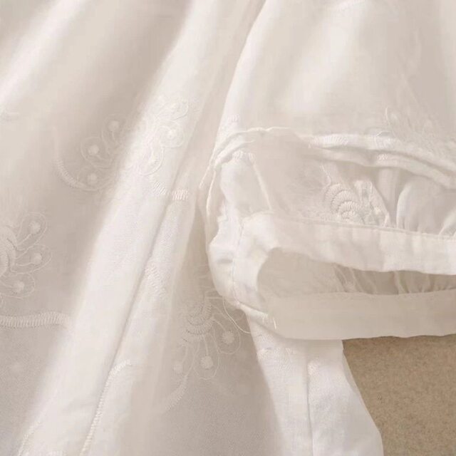2025 ແບບຈີນ embroidered ຝ້າຍແລະ linen ເຄິ່ງແຂນເສື້ອສໍາລັບແມ່ຍິງ summer retro temperament ກວມເອົາທ້ອງ slim ເສື້ອ linen ບາງໆ