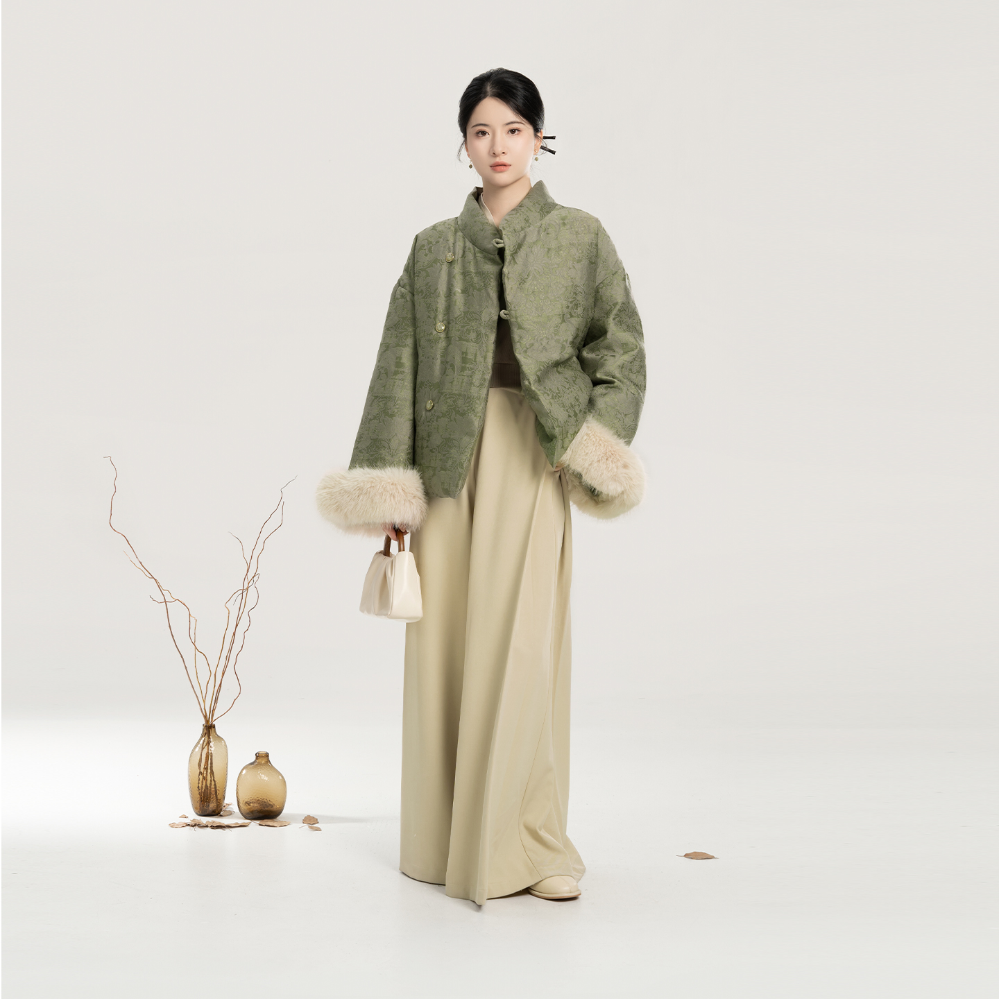 织造司[绒冬]新中式贵气超好看国风斜襟羽绒服女冬白鸭绒外套上衣 - 图0