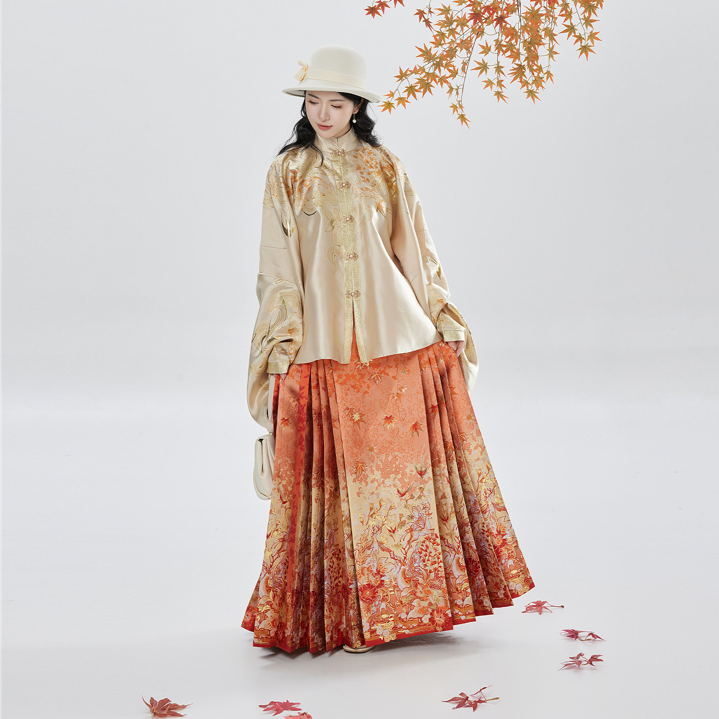 织造司[酿金秋]原创明制汉服秋日氛围感立领琵琶袖妆花织金马面裙,淘宝优惠券,粉丝福利购,淘宝优惠卷