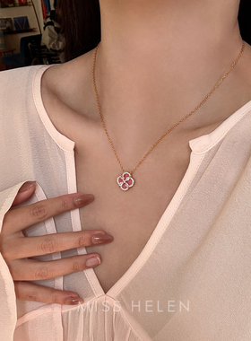 3/23 20点新品95折 蔷薇四叶草项链经典设计通勤休闲百搭精致轻奢