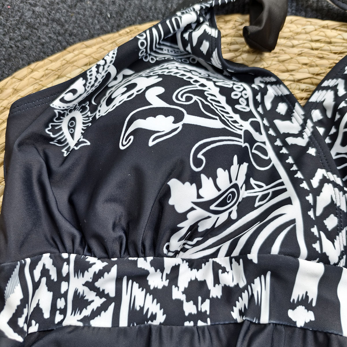 欧美大码泳衣套装挂脖绑带露背带胸垫分体泳装防走光平角裤两件套,淘宝优惠券,粉丝福利购,淘宝优惠卷