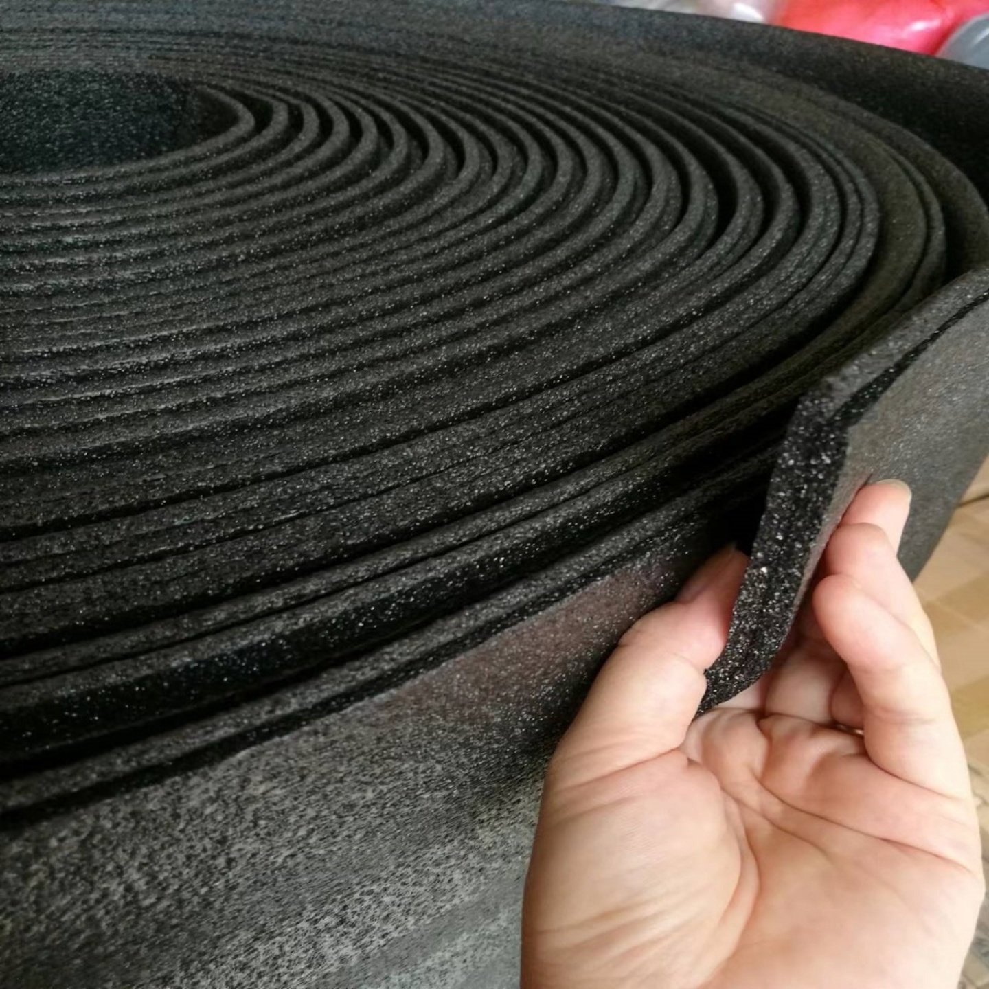 定制全新EPE珍珠棉黑色气泡沫棉包装膜宽1米厚4 5 10 15 20mm包邮,淘宝优惠券,粉丝福利购,淘宝优惠卷