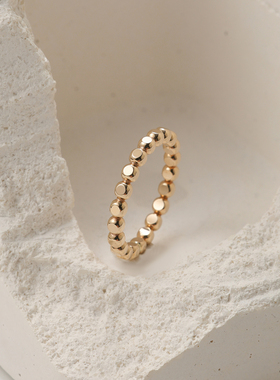 闪亮骰子小方糖戒指 14K包金色尾戒小指环 女叠戴关节戒指细欧美