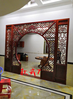 玄关镂空隔断屏风月亮门博古架