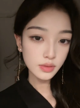 超长款绿色水滴长条耳钉耳环女2026气质新款超仙时尚配饰耳坠