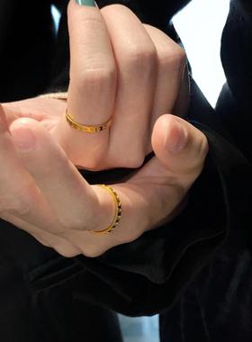 周大福22颗心满圈爱心黄金戒指