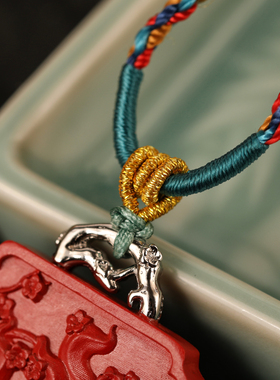 一生安朱砂九尾狐吊坠项链s925纯银镶嵌工作事业顺利漂亮平安健康