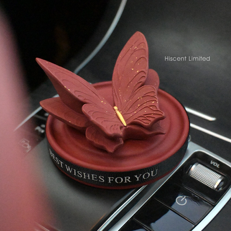 2025新款复古红蝴蝶车载香薰车内饰品摆件汽车中控台装饰扩香石女