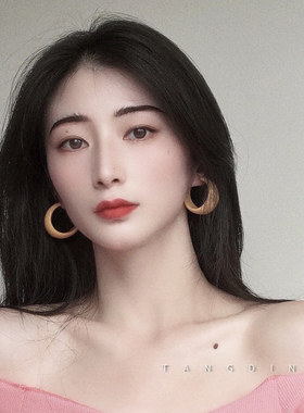 姜黄色亚克力港风女925银针耳环