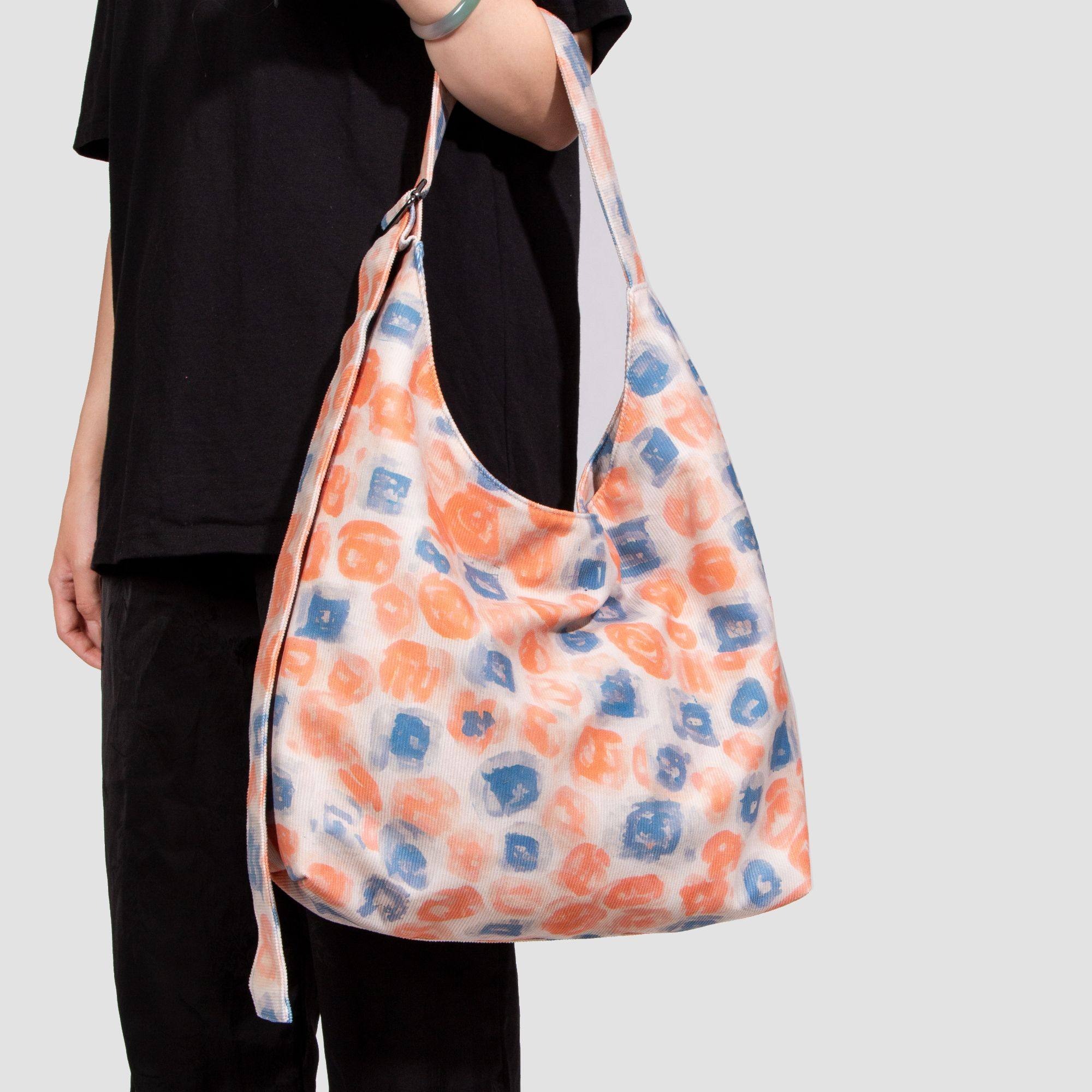 无则艺【宽带月牙包】时尚百搭小众便携灯芯绒ins单肩斜挎包布包,淘宝优惠券,粉丝福利购,淘宝优惠卷