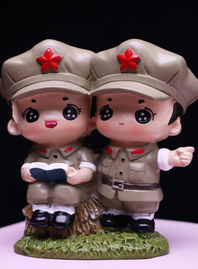 最可爱的人红军摆件退役军人