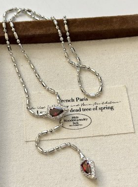 一款多戴红色锆石灵蛇米粒项链女高级感轻奢小众秋冬毛衣链52cm