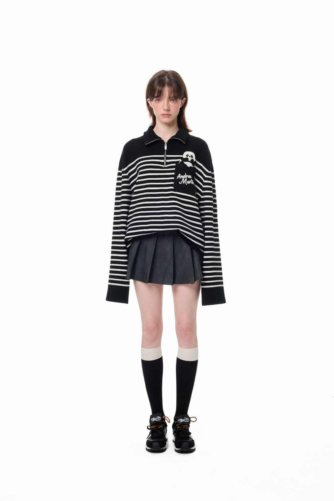 Andrea Martin 25秋冬新品黑白套头熊猫钩织针织衫黑白条纹半拉链 - 图1