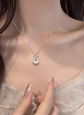 中国风平安白玉髓纯银送闺蜜女友