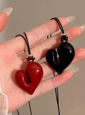 爱心吊坠项链长款毛衣链2025新款